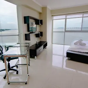 Apartamento Riverfront I 2, Piso 4, Vista Al Rio, Puerto Santa Ana,, Guayaquil